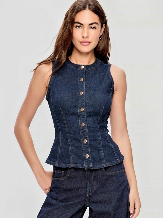 Old navy Tops - Old navy nwt size xl Neck Denim Vest Blue